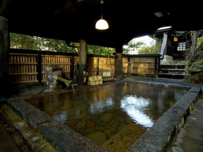 Ryokan Kurokawa Onsen Yama No Yado Shinmeikan 3*
